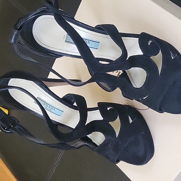 Prada Suede Heeed Platform Sandals size 40 - Picture 5 of 5